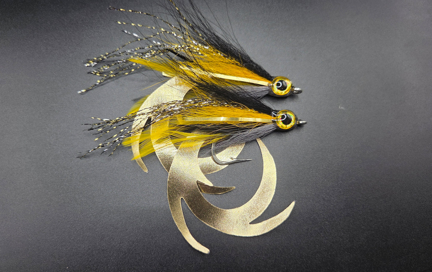 Curly Fly